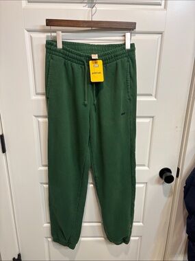 Levi's GoldTab Green Jogger Sweatpants with Navy Logo